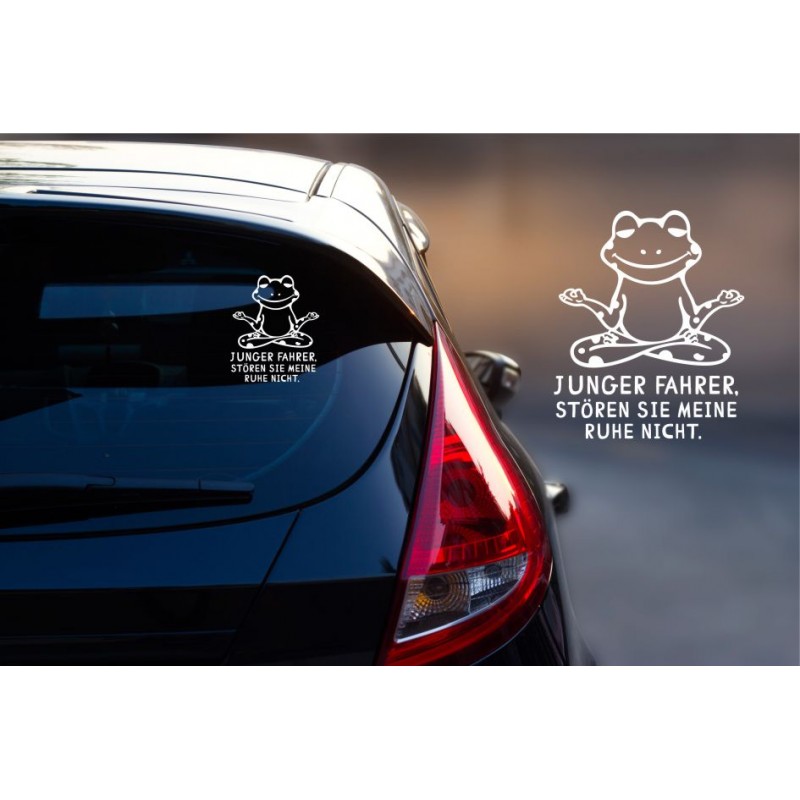 Autoaufkleber junger Fahrer mit meditierendem Frosch und Zen-Spruch