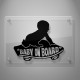BABY auf Skateboard – Lustiger und sportlicher Autoaufkleber